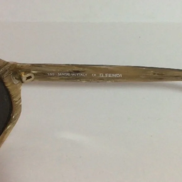 Fendi FS200 Black Horn Rectangular Sunglasses EUC display picture 1